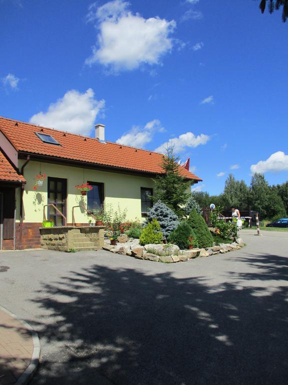 Hotel Kemp Lipno - Jenisov Horní Planá Exterior foto